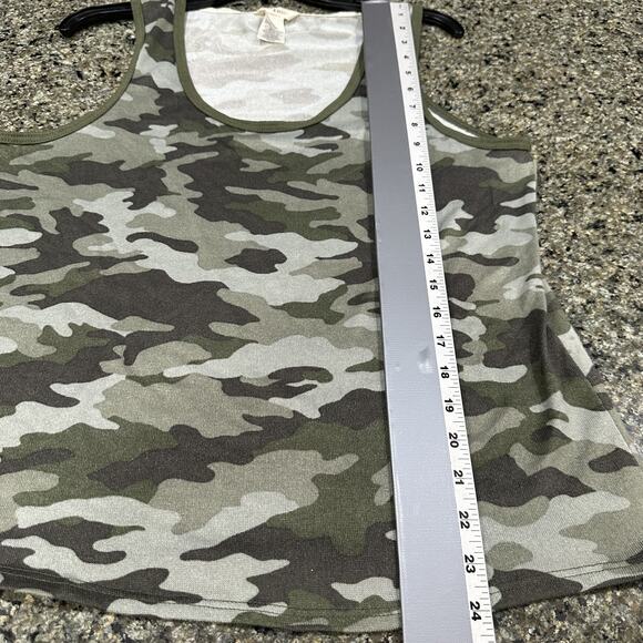 Lucky Brand Shirt Womens Extra Large Green Camo Tank Top Sleeveless Athletic Gym - Picture 5 of 5